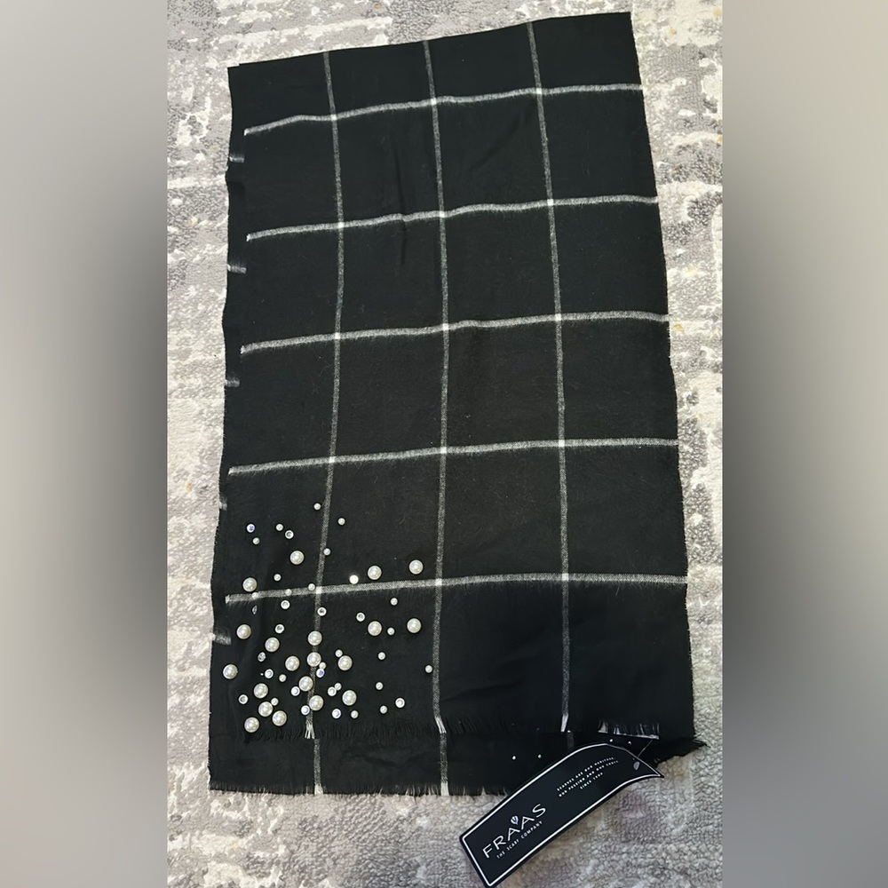V. FRAAS Black and White Grid Scarf with Pearl Accents